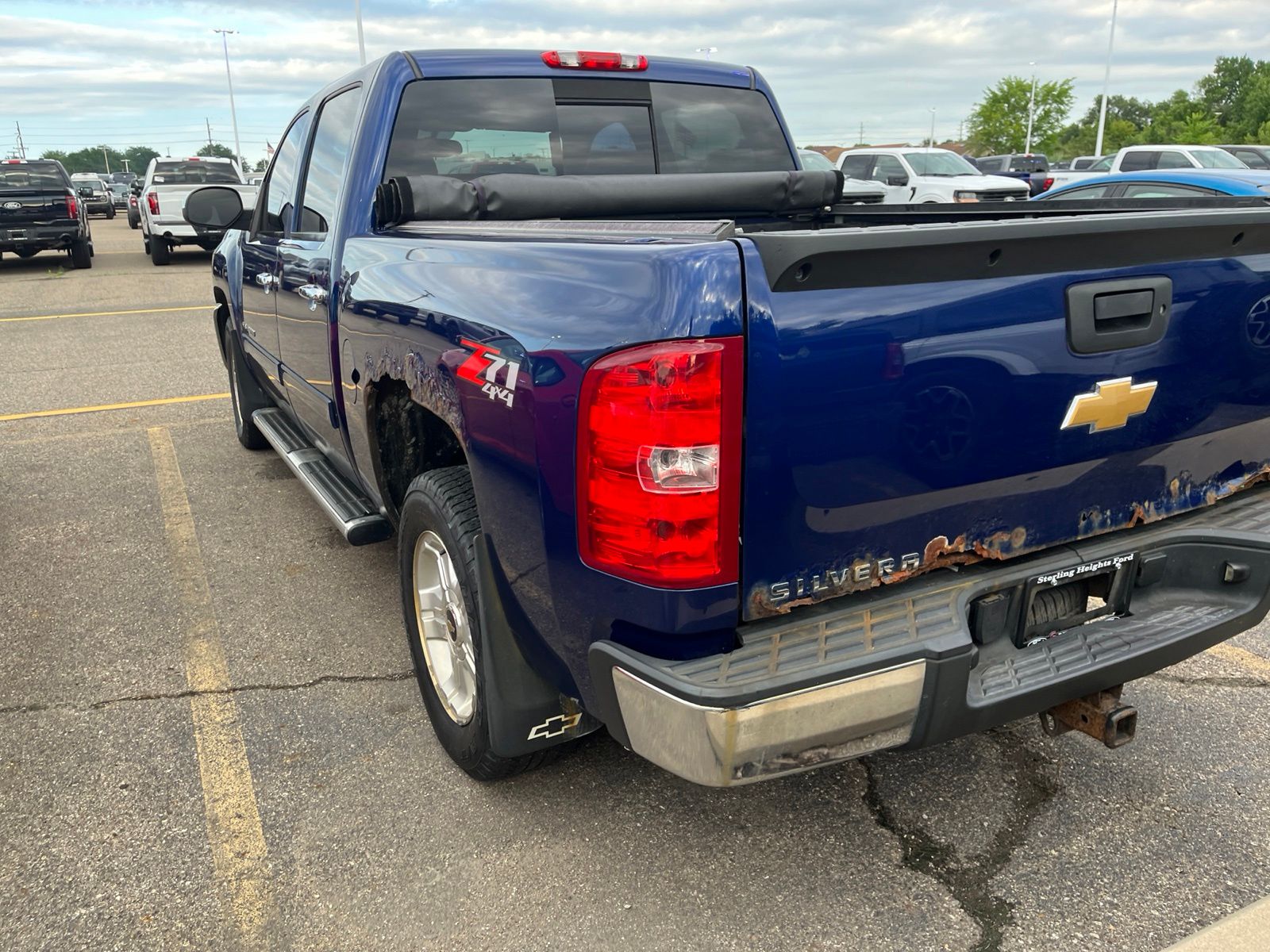 Thumbnail: 2012 Chevrolet Silverado 1500 - 10