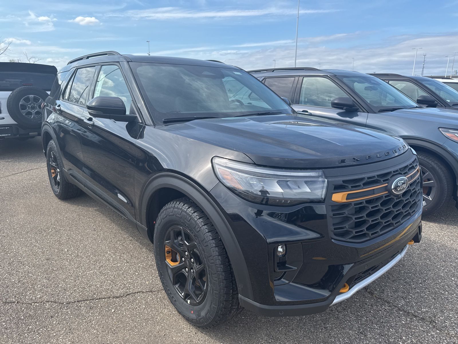 Thumbnail: 2026 Ford Explorer - 6