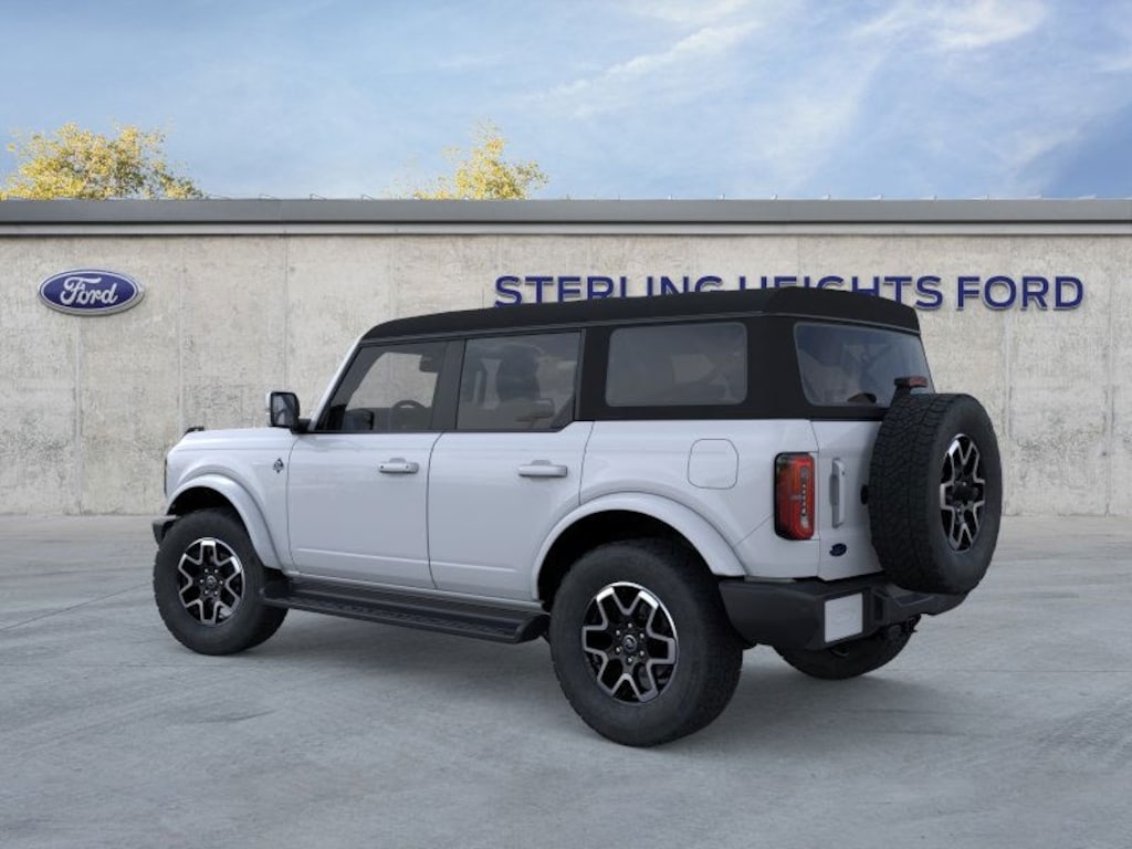 New 2025 Ford Bronco Outer Banks SUV