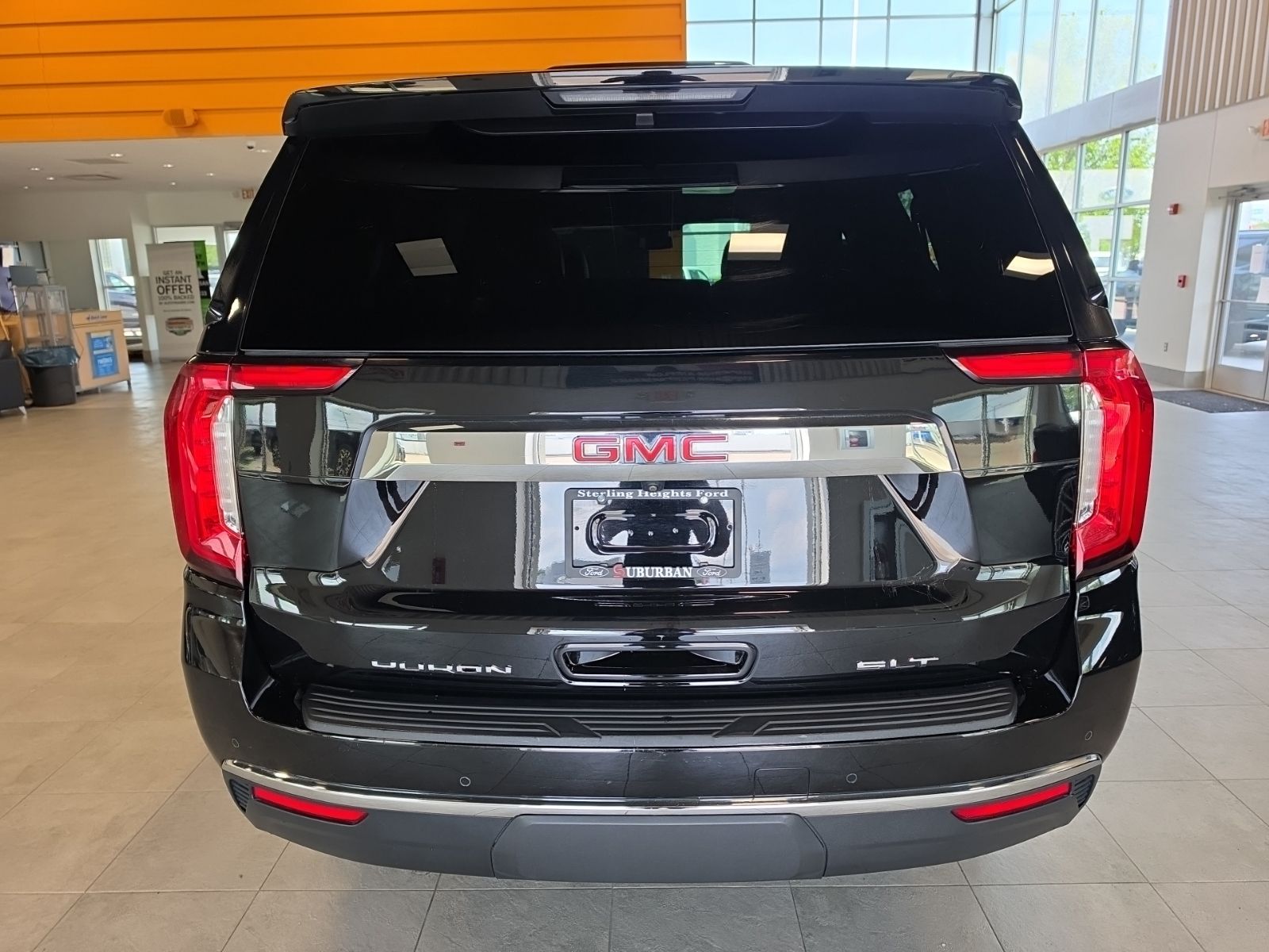 Thumbnail: 2023 GMC Yukon XL - 9