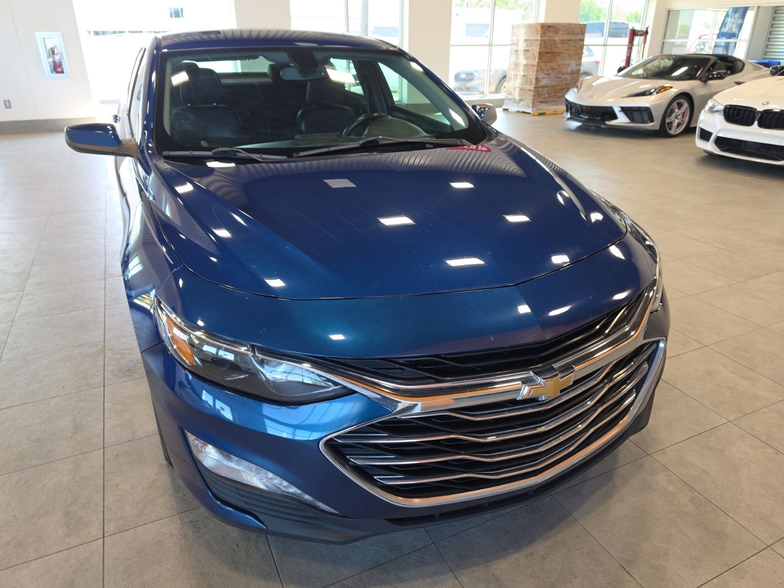 Thumbnail: 2019 Chevrolet Malibu - 4