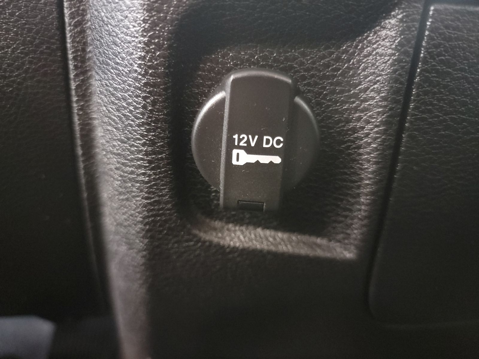 Thumbnail: 2019 RAM 1500 Classic - 23