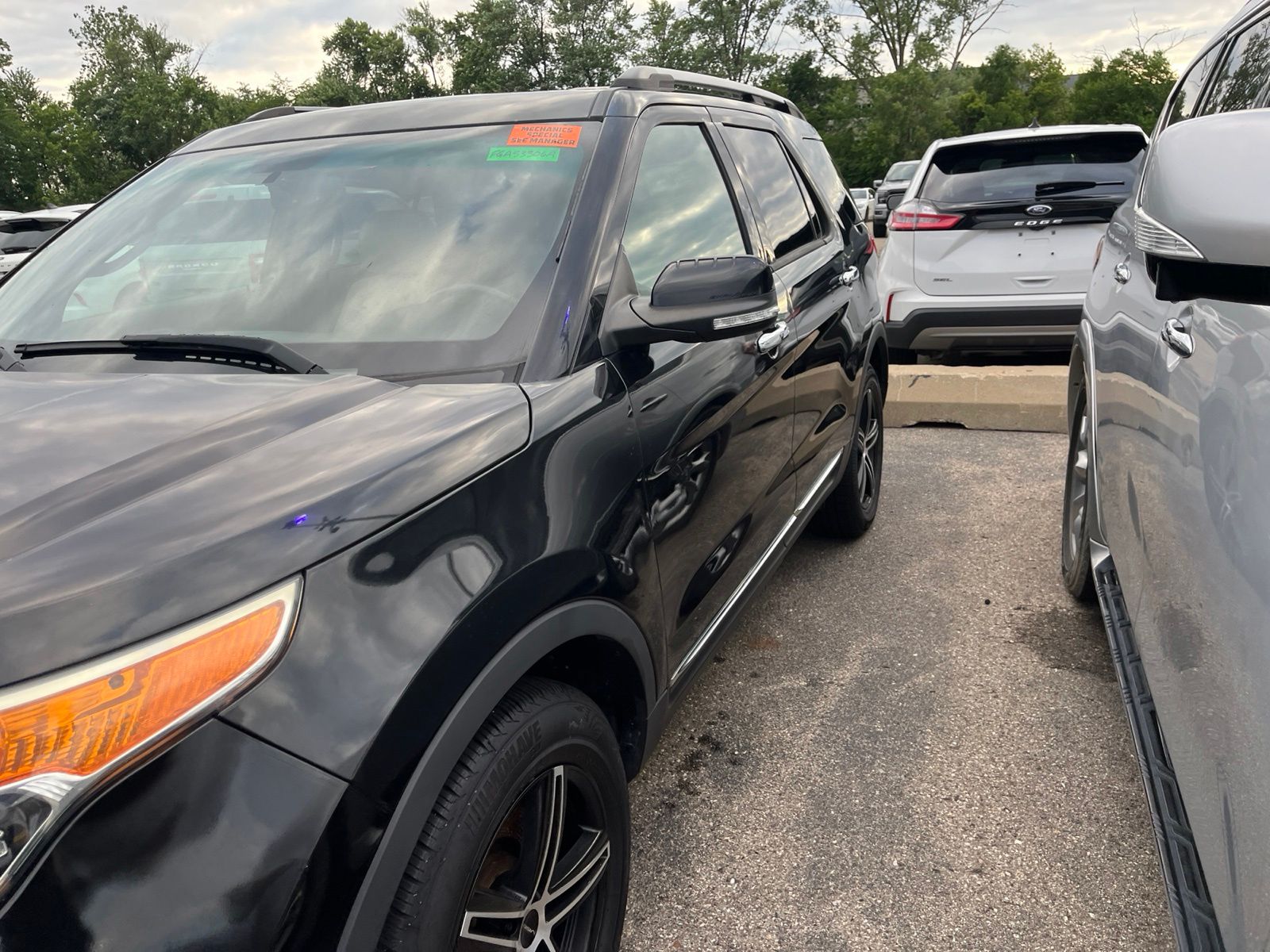 Thumbnail: 2015 Ford Explorer - 7