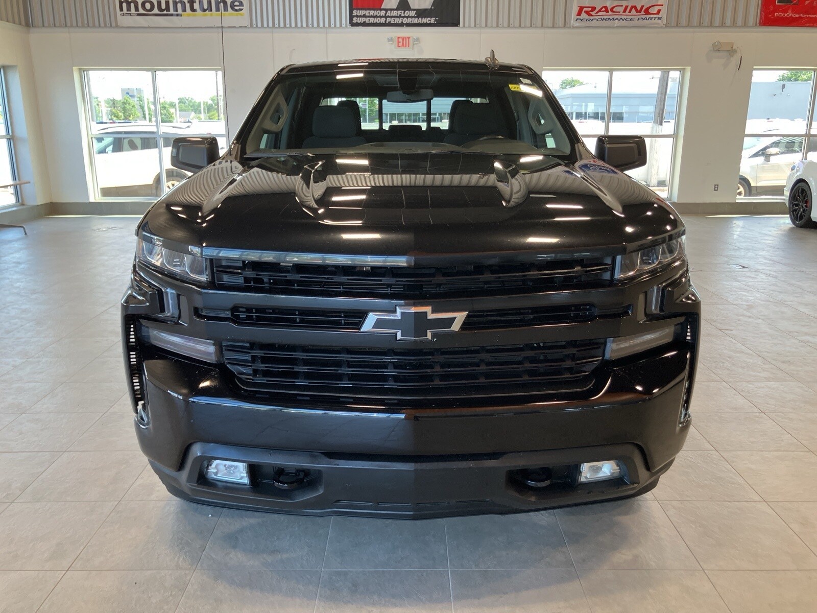 2021 Chevrolet Silverado 1500 RST photo 2