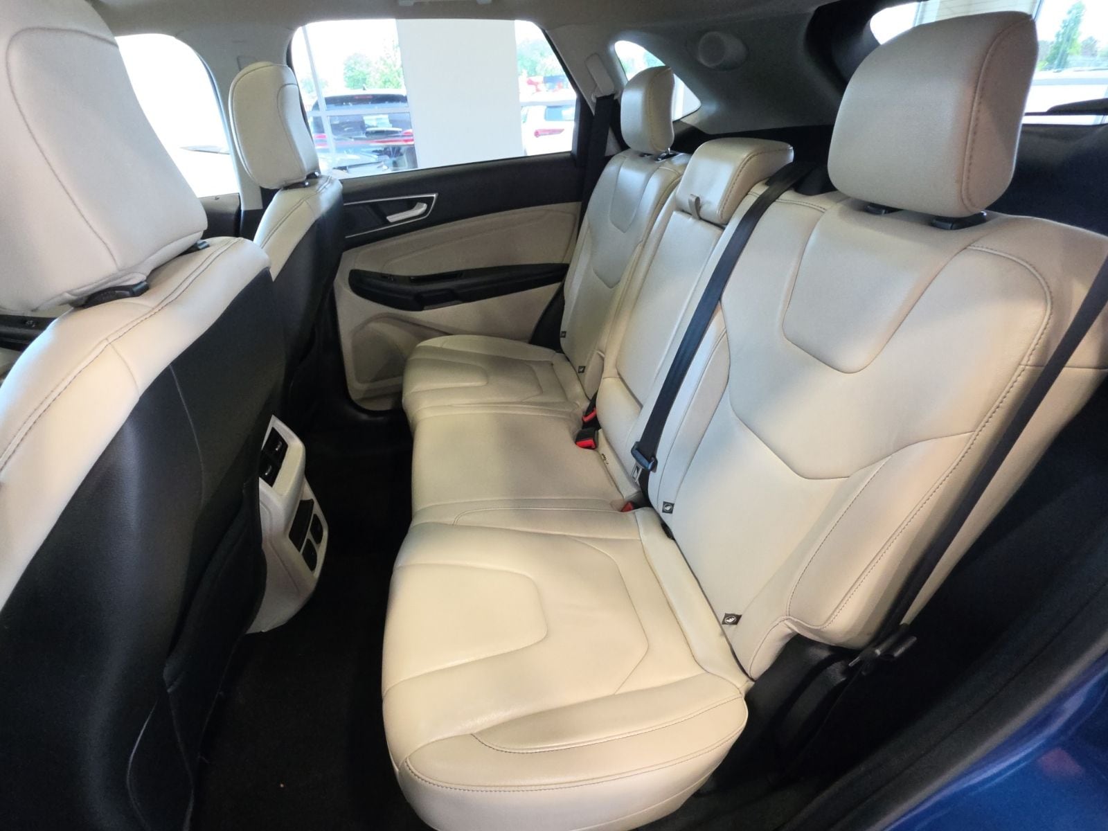 Thumbnail: 2020 Ford Edge - 34