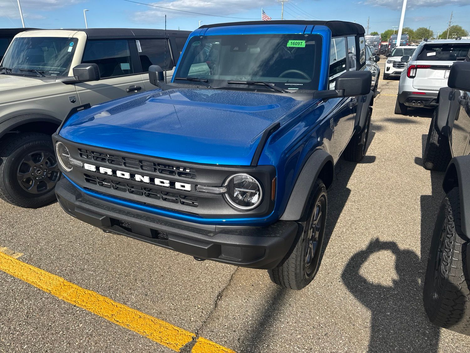 Thumbnail: 2026 Ford Bronco - 1