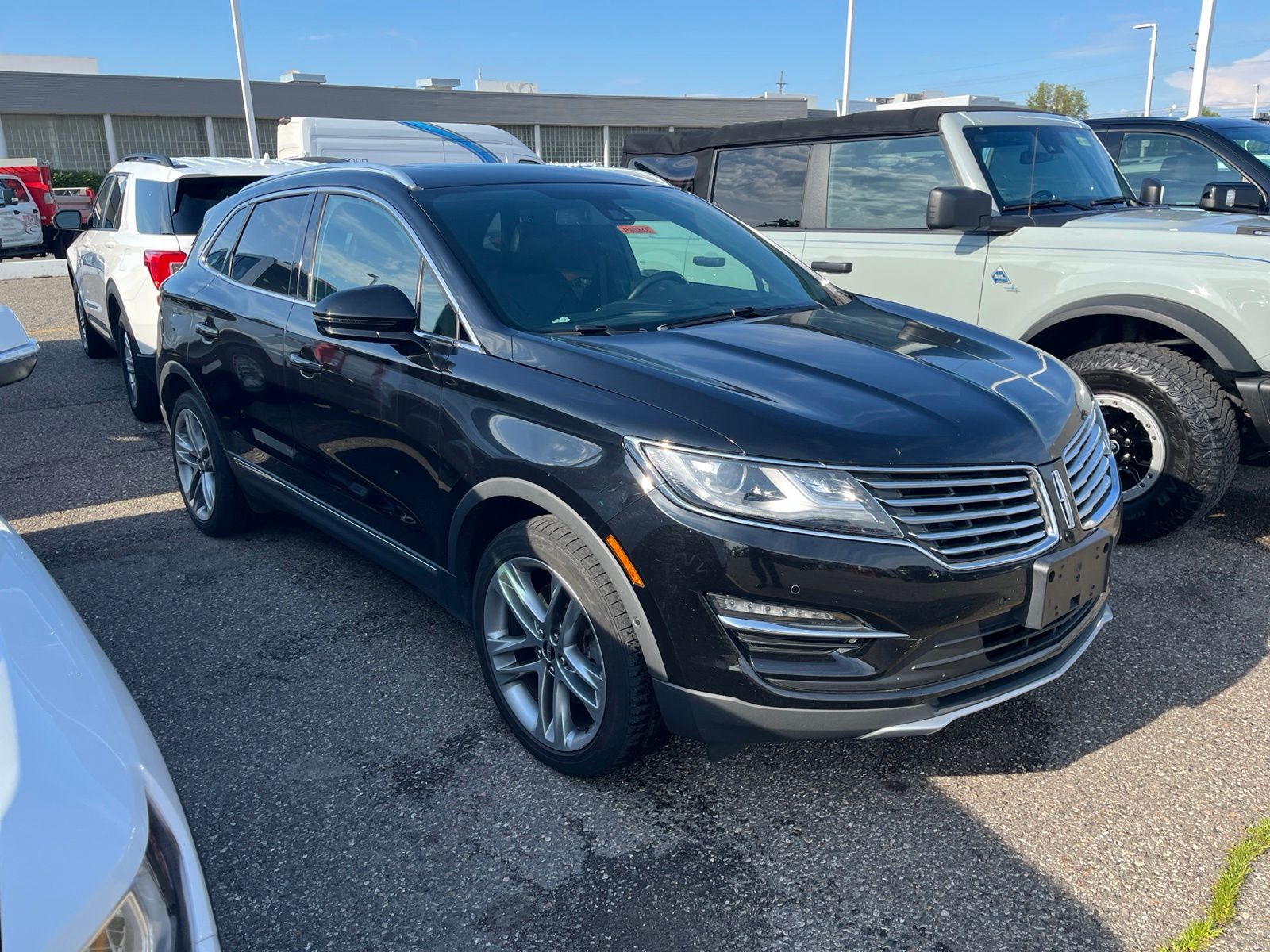 Thumbnail: 2017 Lincoln MKC - 17
