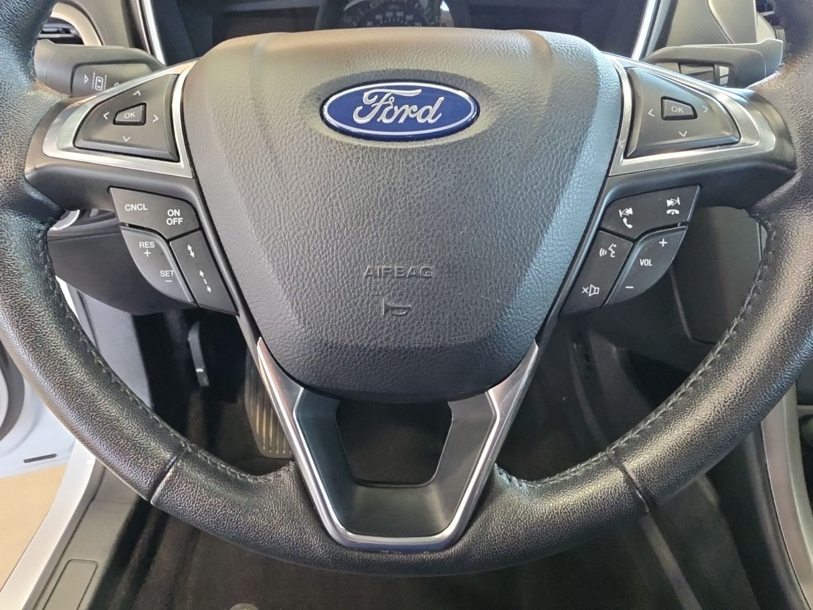Thumbnail: 2020 Ford Fusion - 19
