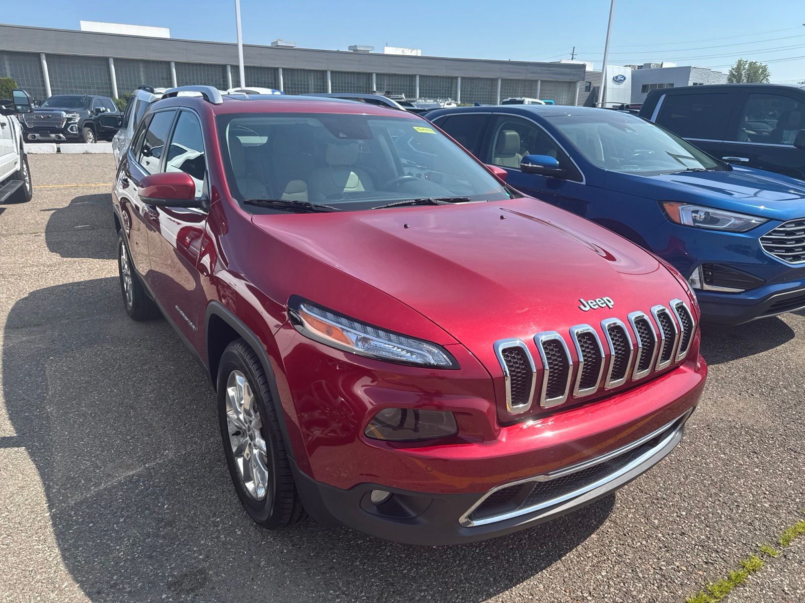 Thumbnail: 2016 Jeep Cherokee - 10