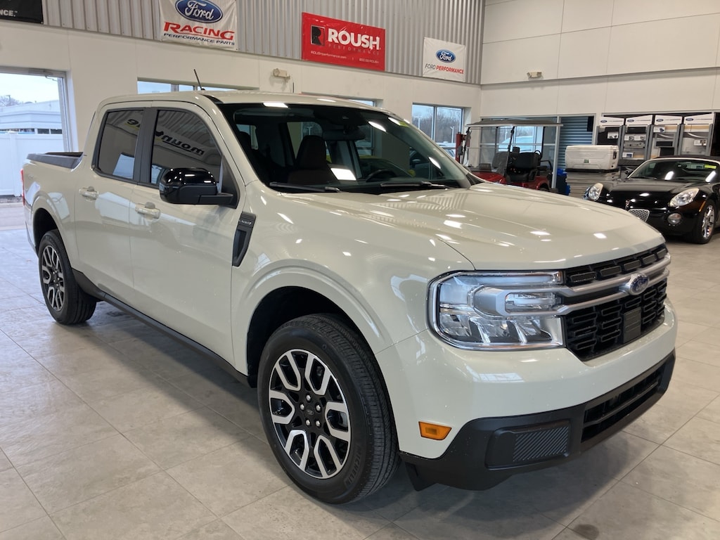 Used 2024 Ford Maverick Lariat Truck