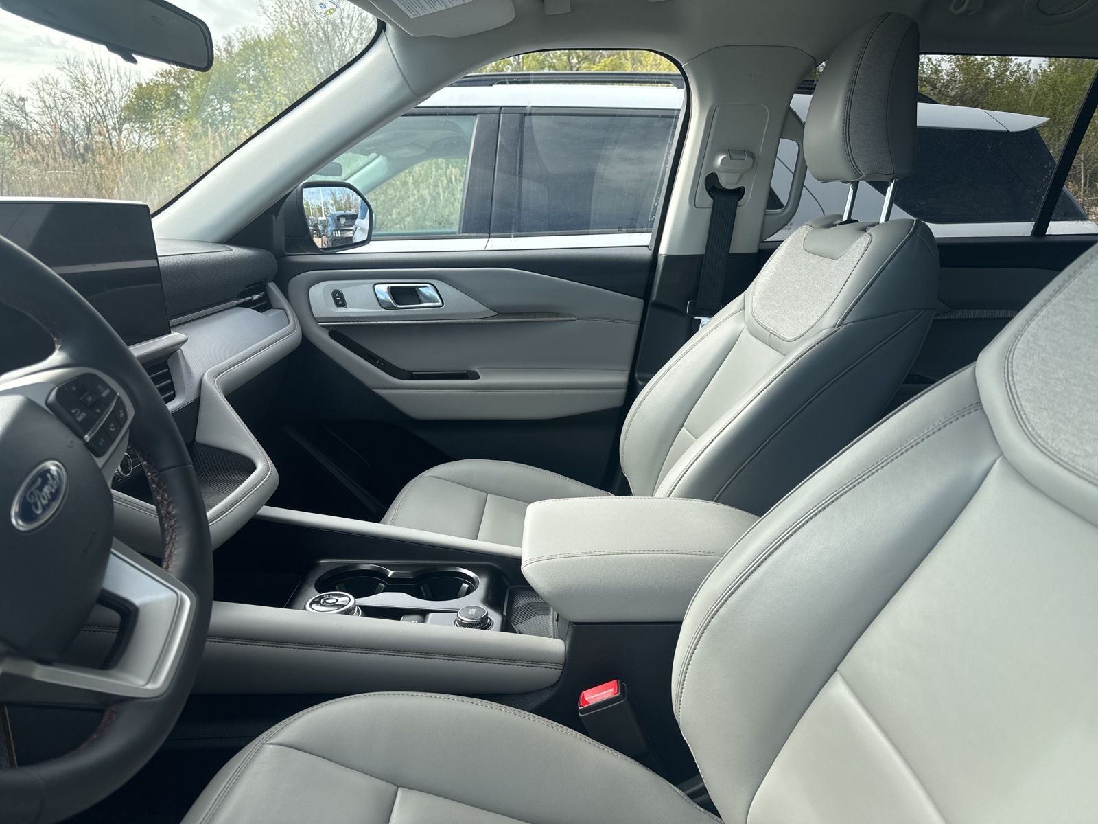 Thumbnail: 2026 Ford Explorer - 30