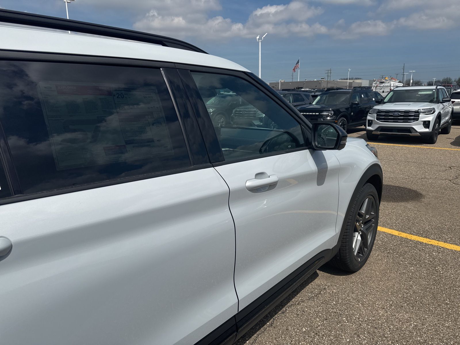 Thumbnail: 2026 Ford Explorer - 21