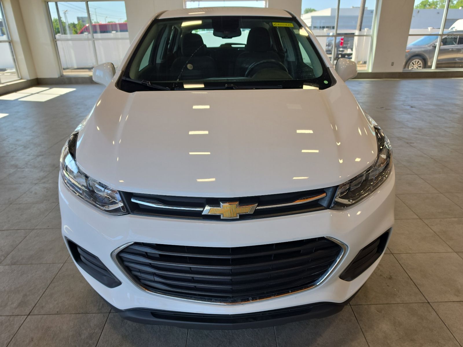 Thumbnail: 2019 Chevrolet Trax - 3