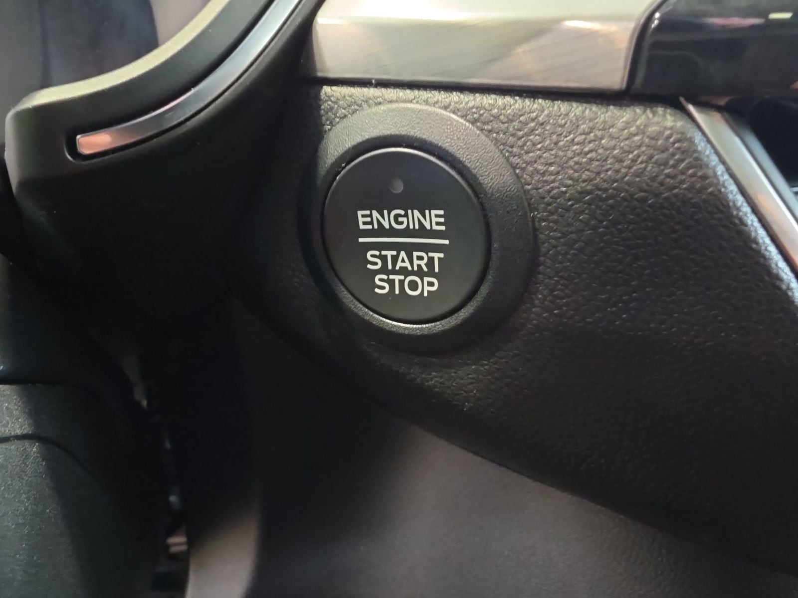 Thumbnail: 2021 Ford Escape - 22