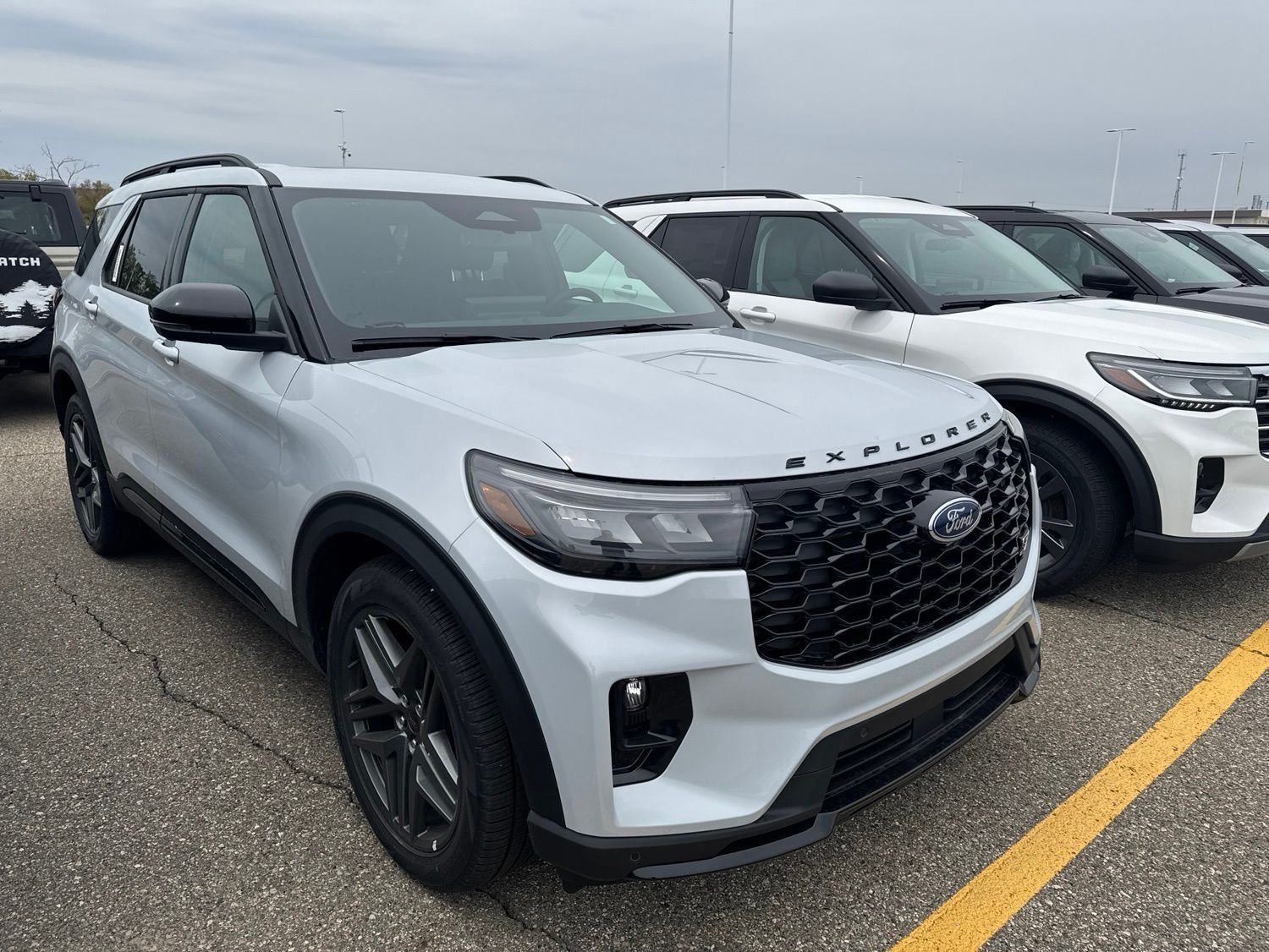 Thumbnail: 2026 Ford Explorer - 6