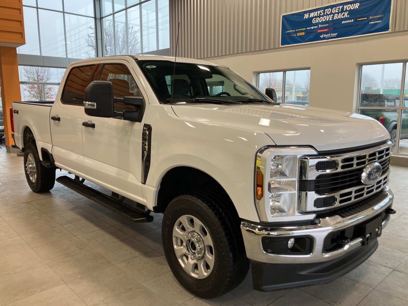 2024 Ford F-250 photo 3