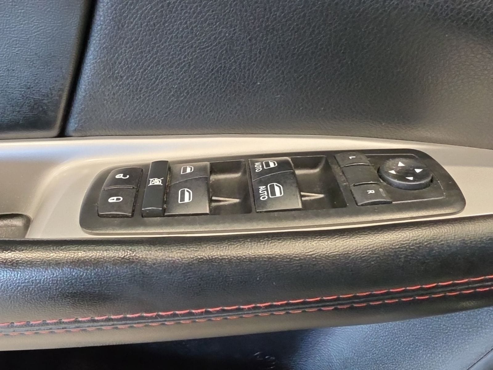 Thumbnail: 2019 Dodge Journey - 17
