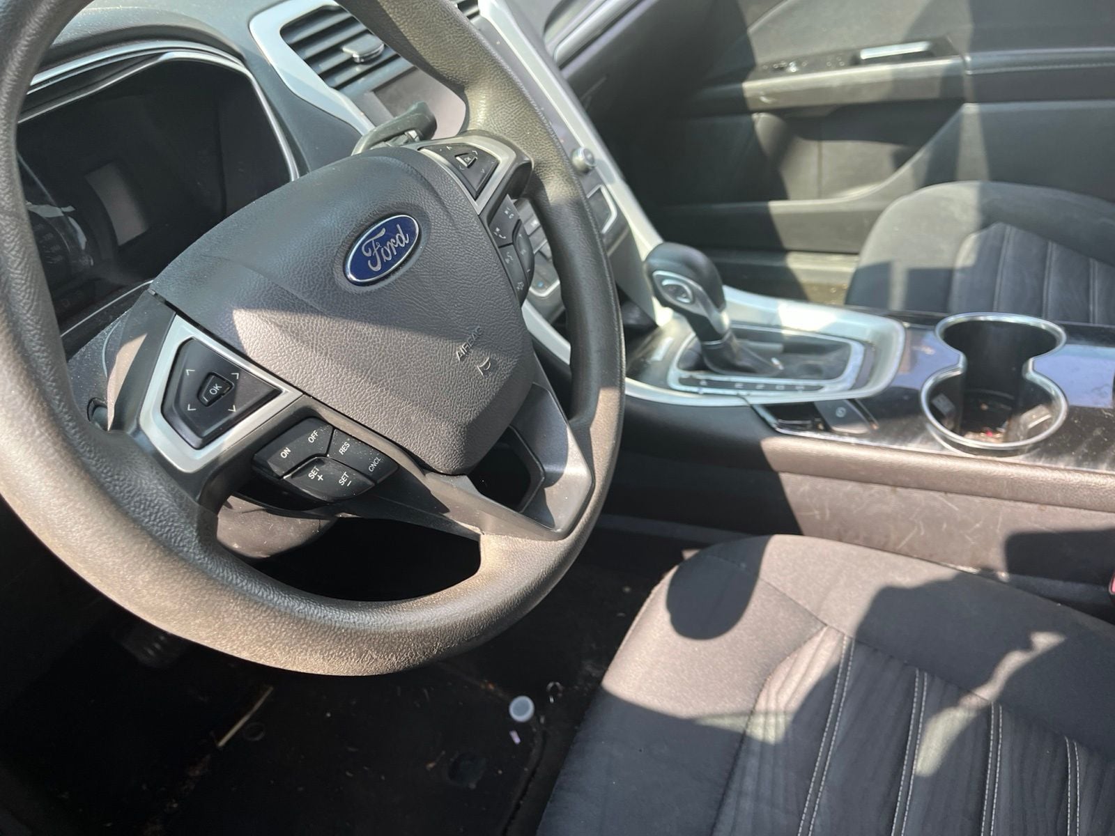 Thumbnail: 2016 Ford Fusion - 27