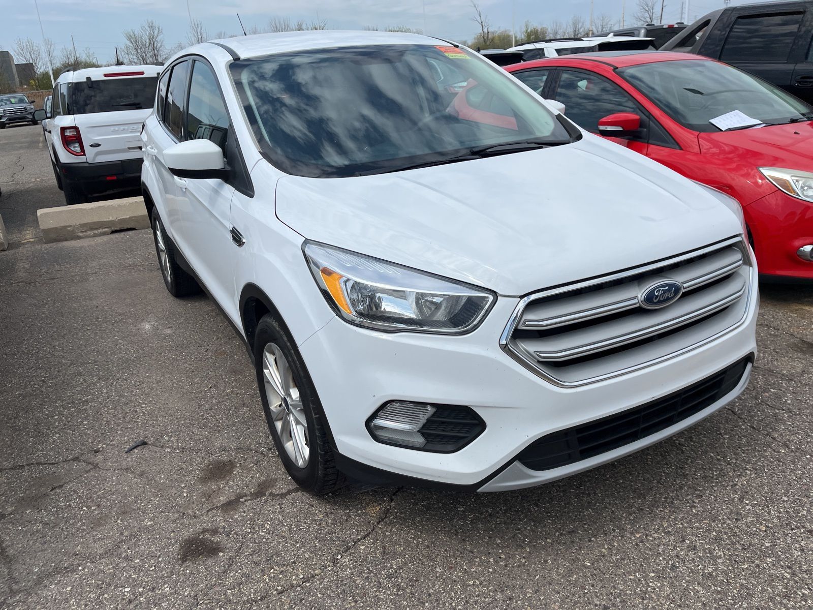 Thumbnail: 2019 Ford Escape - 19