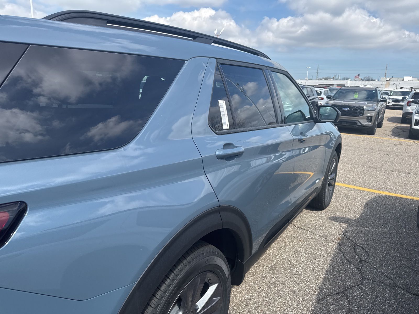 Thumbnail: 2026 Ford Explorer - 9