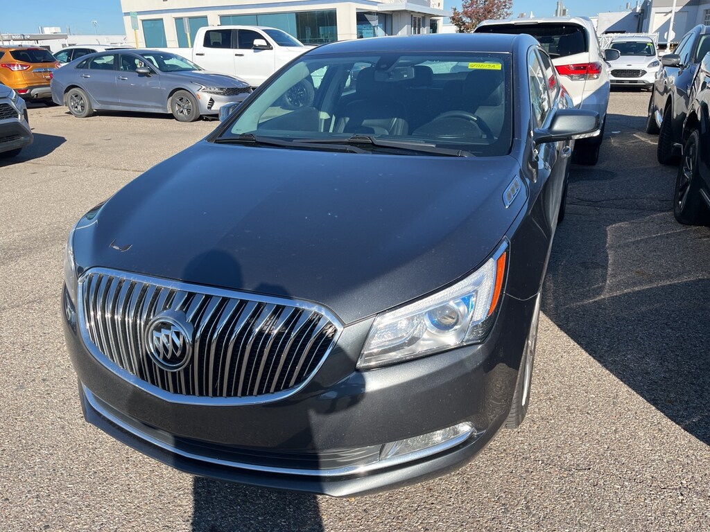 Used 2016 Buick Lacrosse Leather Group Sedan