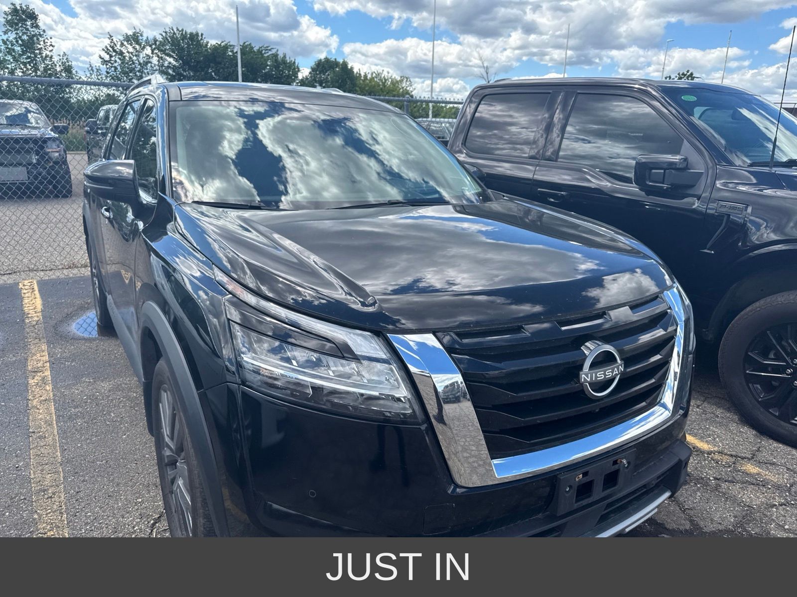 Thumbnail: 2022 Nissan Pathfinder - 26