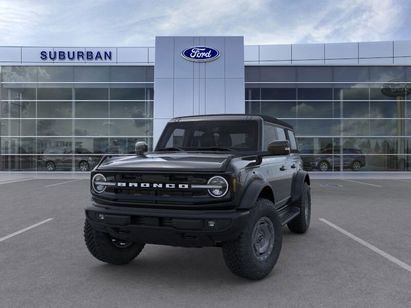2025 Ford Bronco Outer Banks photo 2