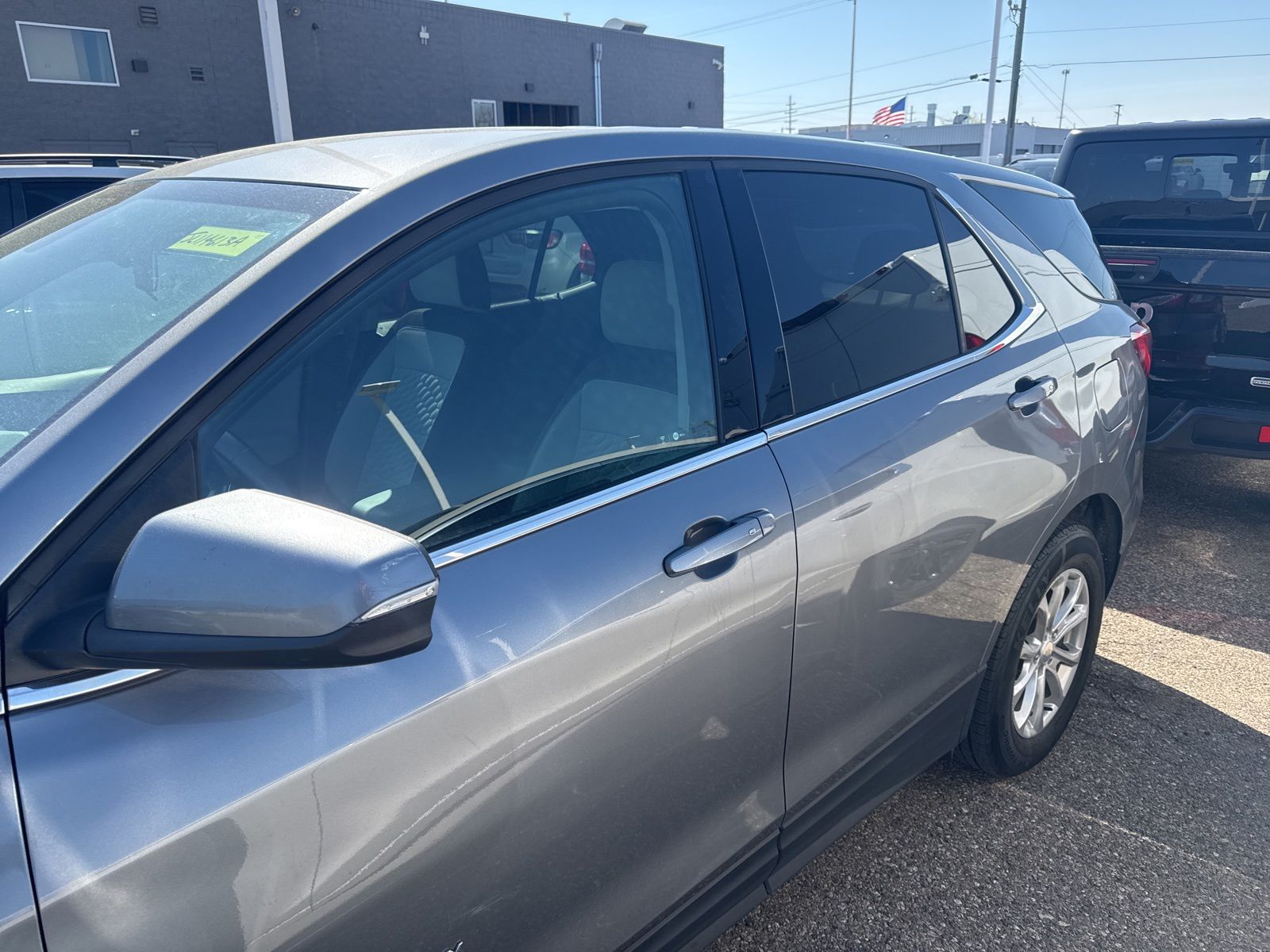 Used 2018 Chevrolet Equinox LT with VIN 3GNAXSEV4JL114613 for sale in Sterling Heights, MI