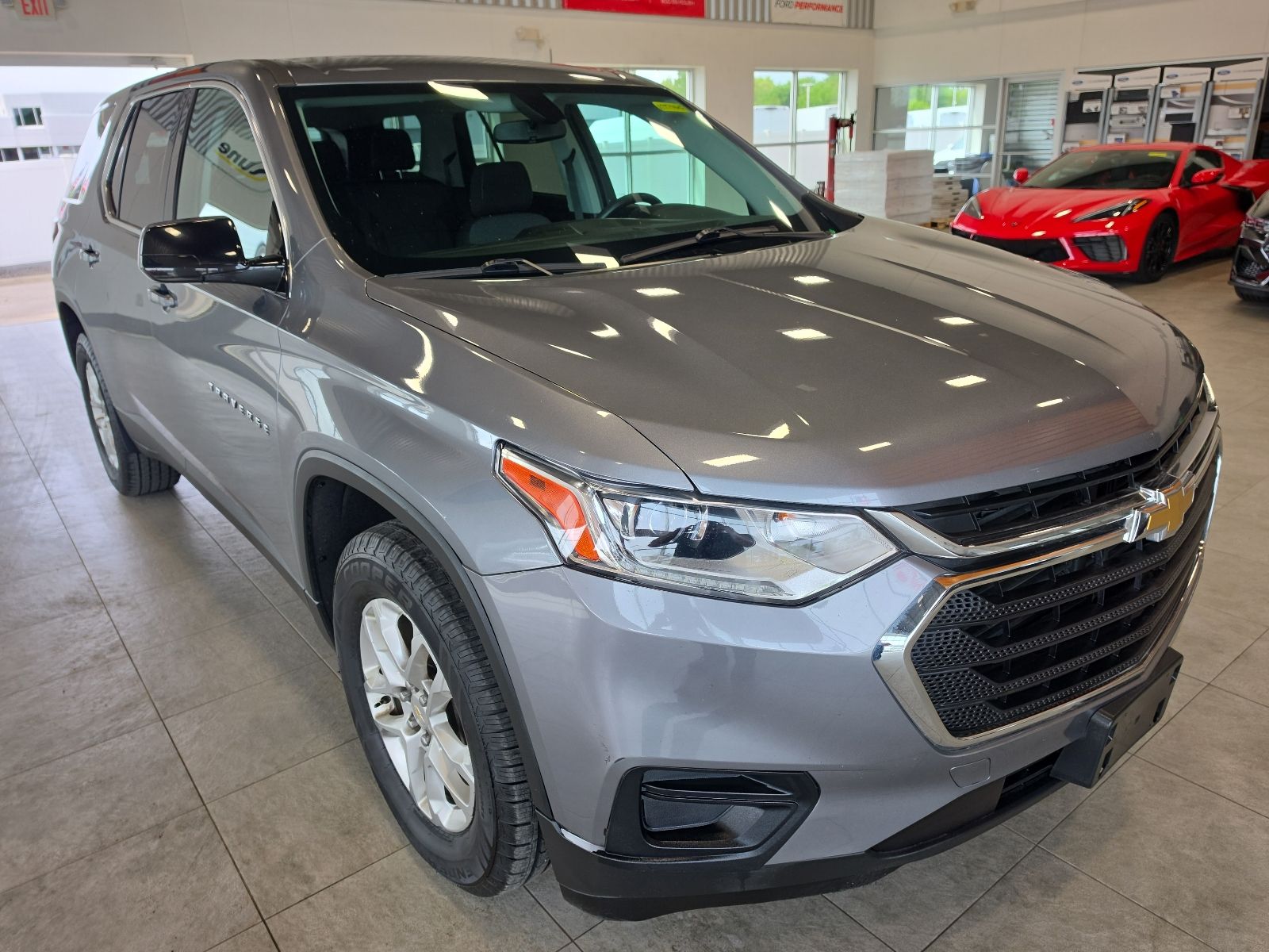 Thumbnail: 2018 Chevrolet Traverse - 5