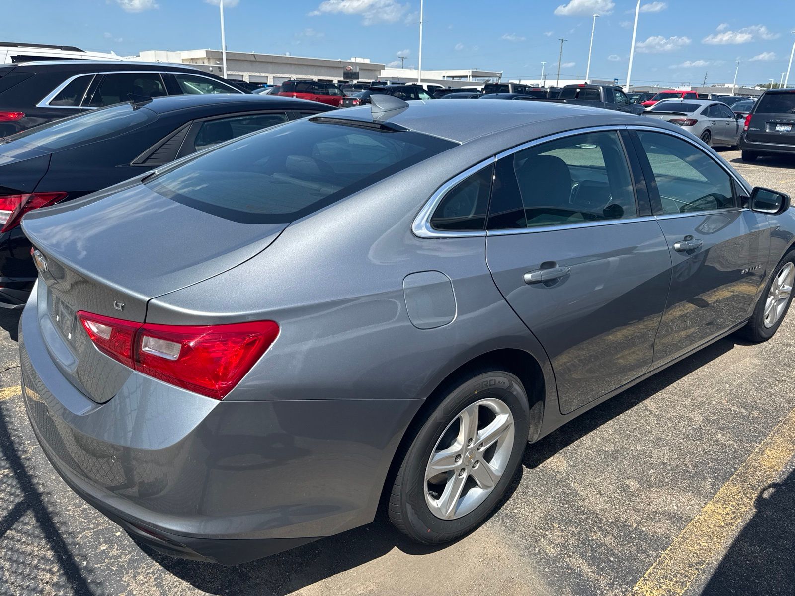 Thumbnail: 2024 Chevrolet Malibu - 27