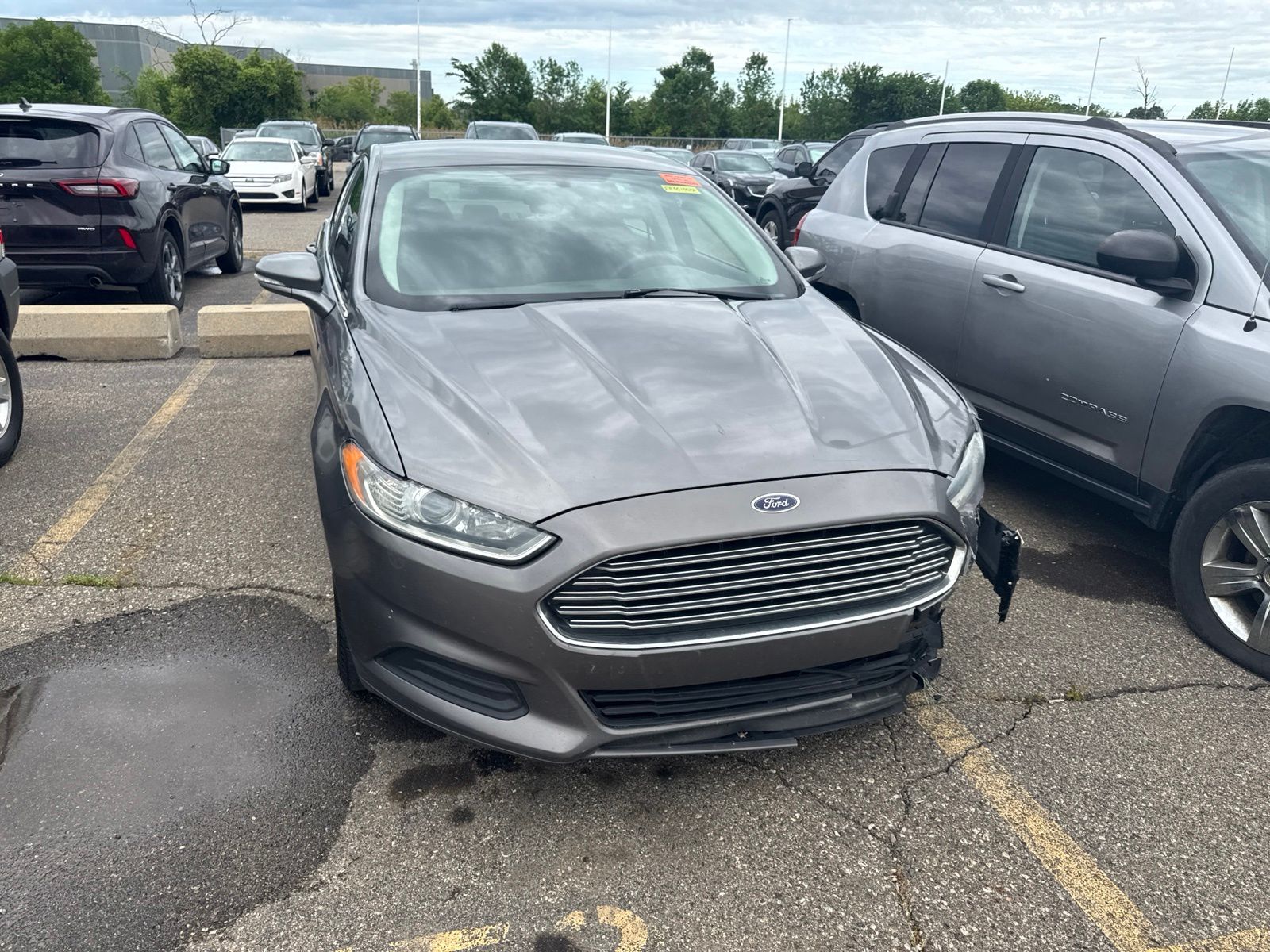 Thumbnail: 2014 Ford Fusion - 4