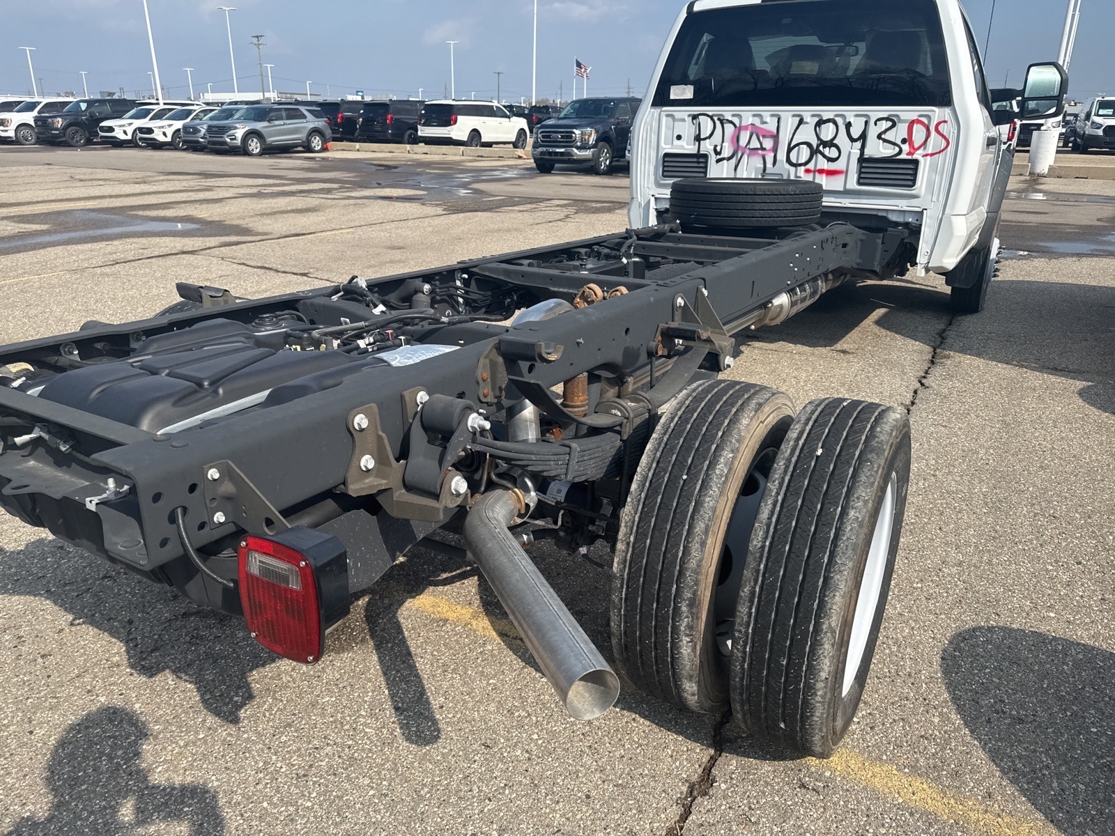 Thumbnail: 2023 Ford F-450 - 11