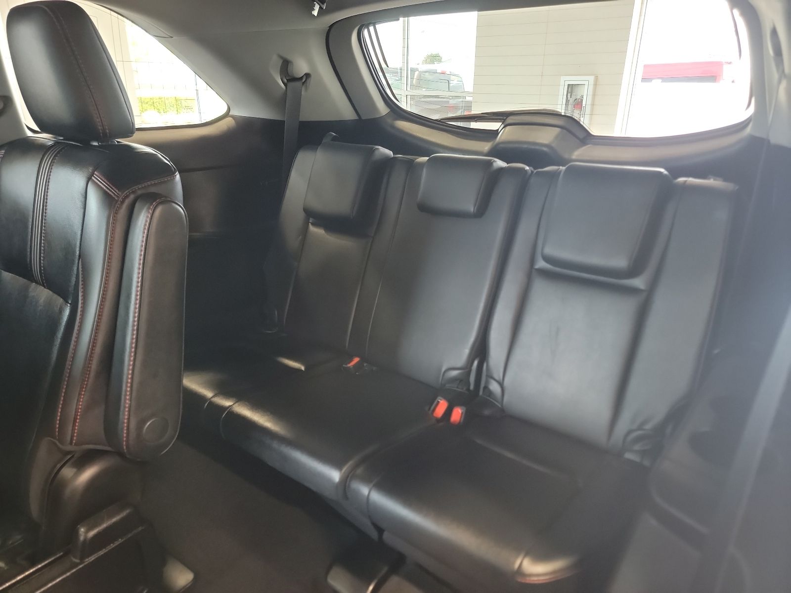 Thumbnail: 2019 Toyota Highlander - 32