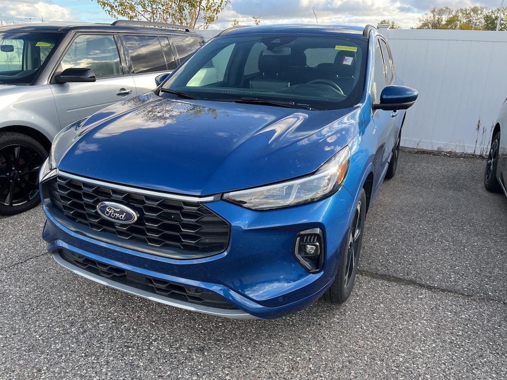 Used 2023 Ford Escape ST-Line Elite SUV