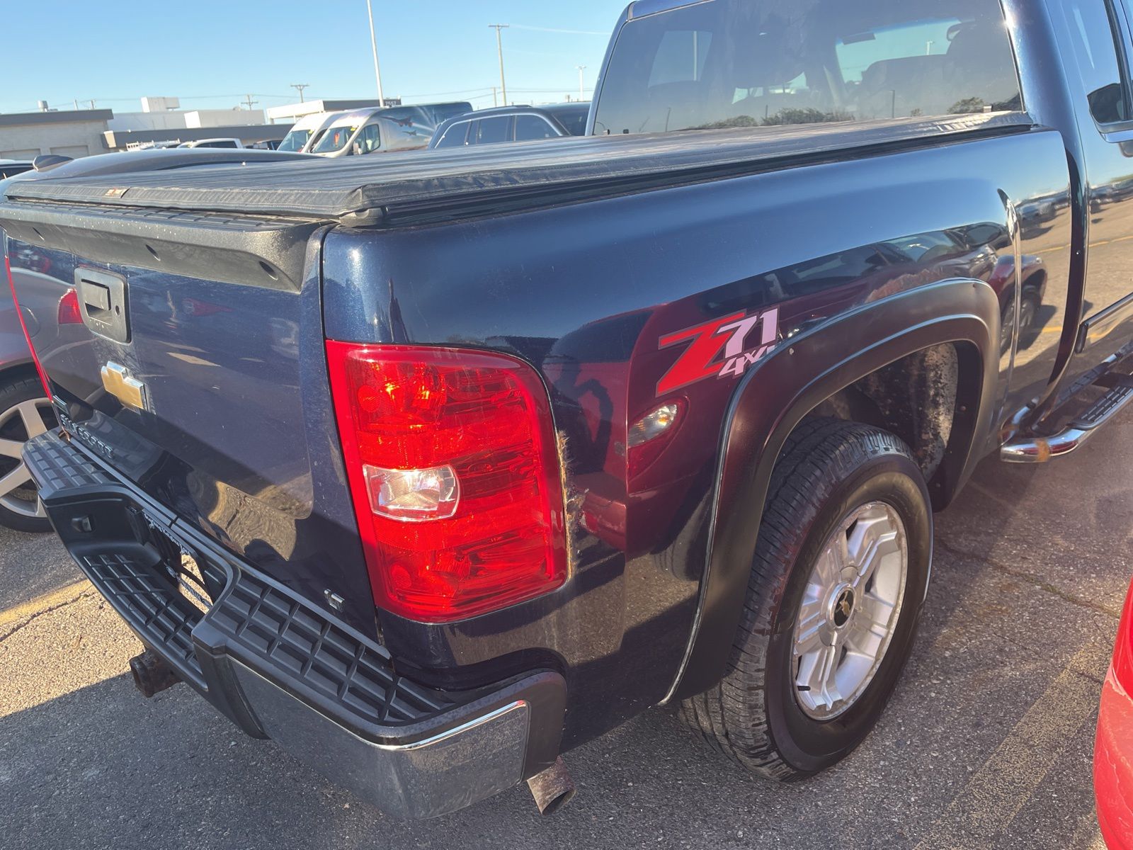 Thumbnail: 2010 Chevrolet Silverado 1500 - 12