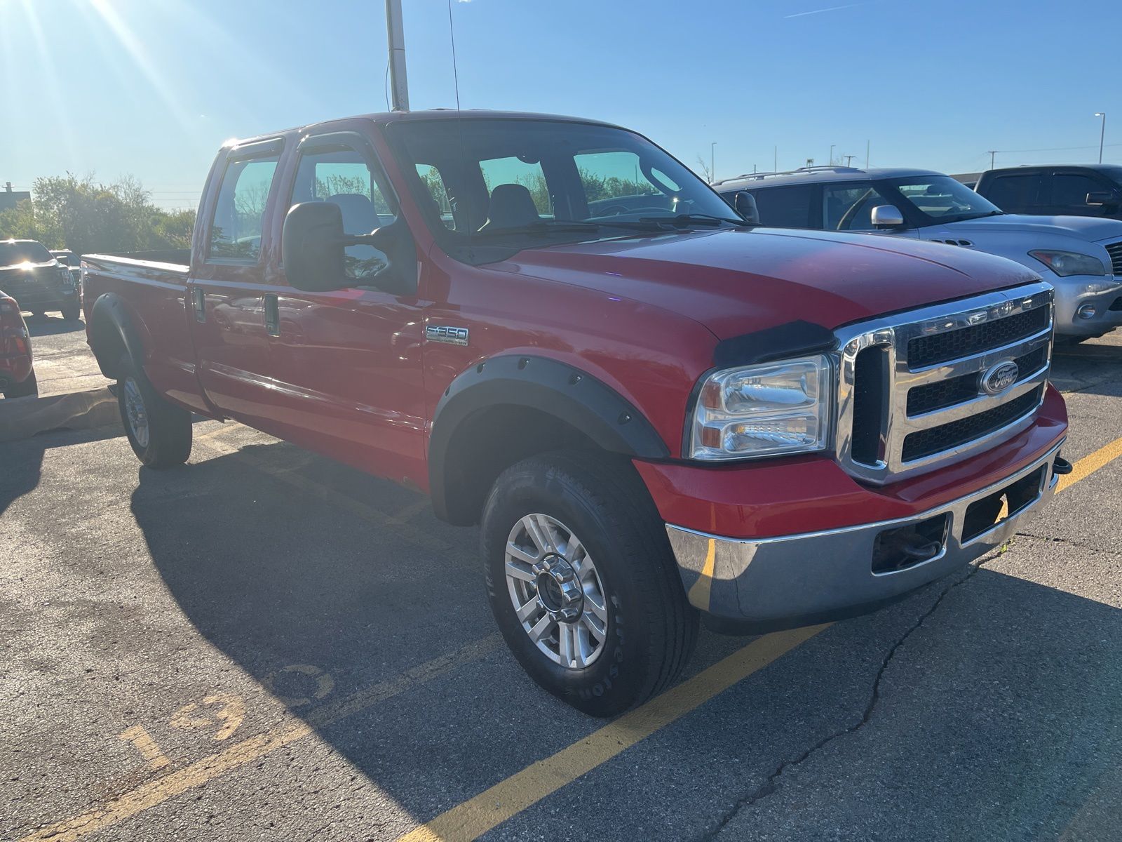 Thumbnail: 2006 Ford F-350 - 17