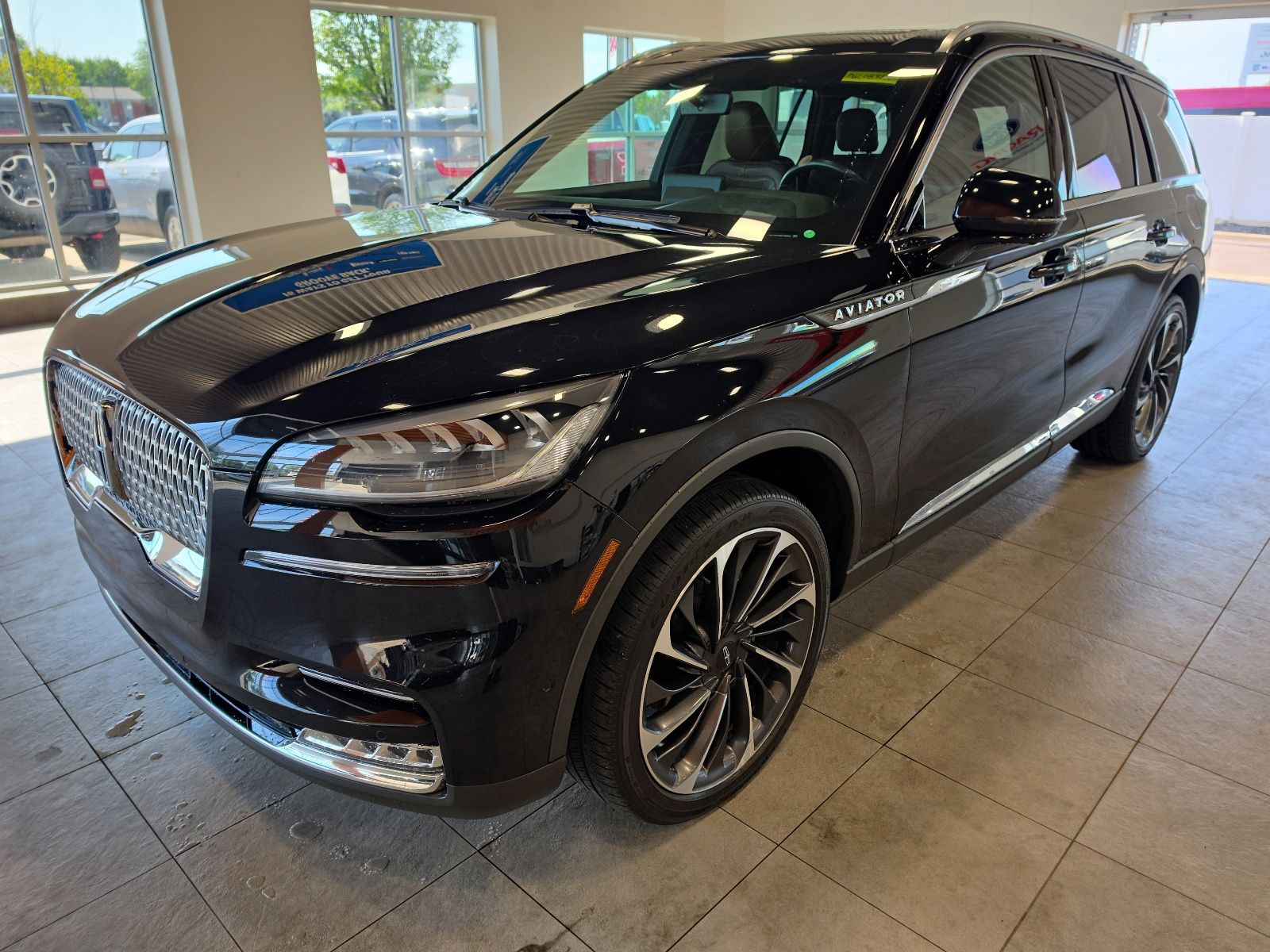 2021 Lincoln Aviator Reserve AWD's photo
