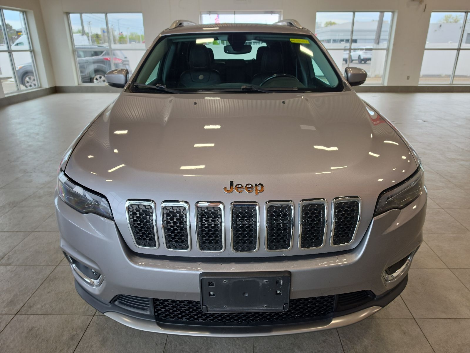 Thumbnail: 2020 Jeep Cherokee - 3