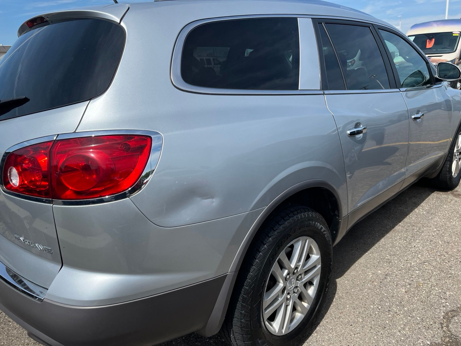 Thumbnail: 2012 Buick Enclave - 12