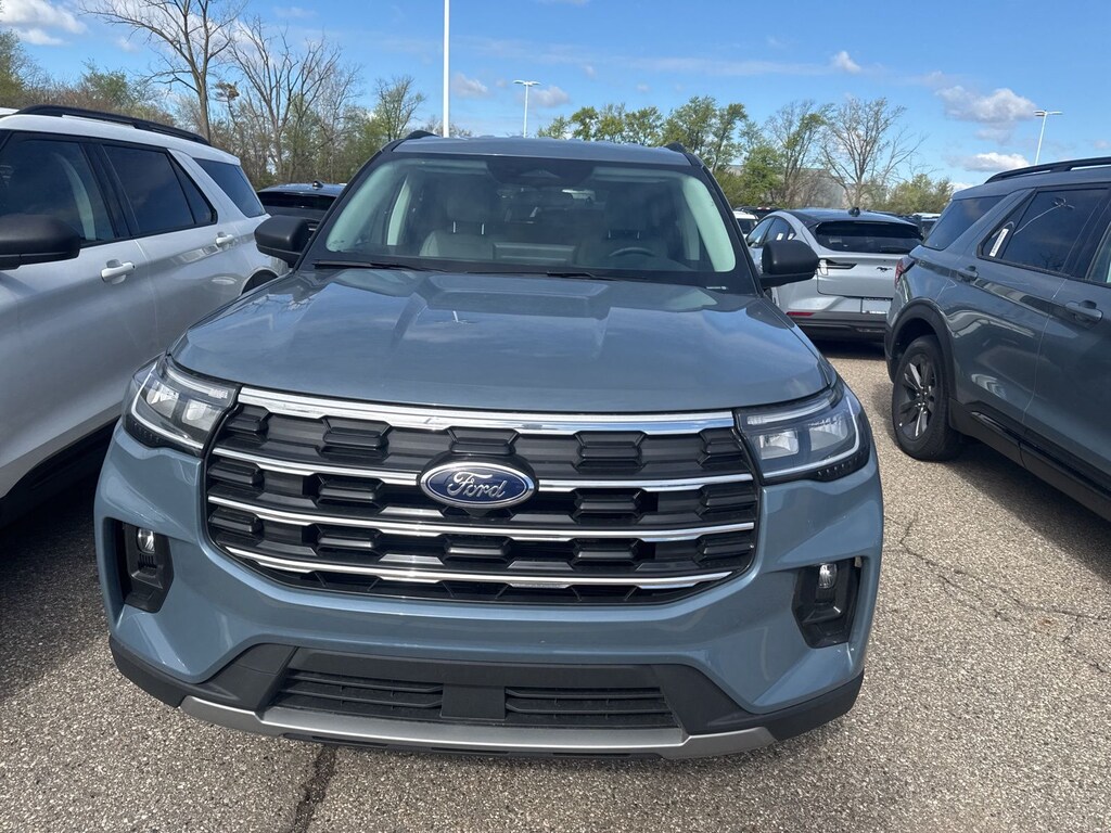 New 2026 Ford Explorer Active SUV