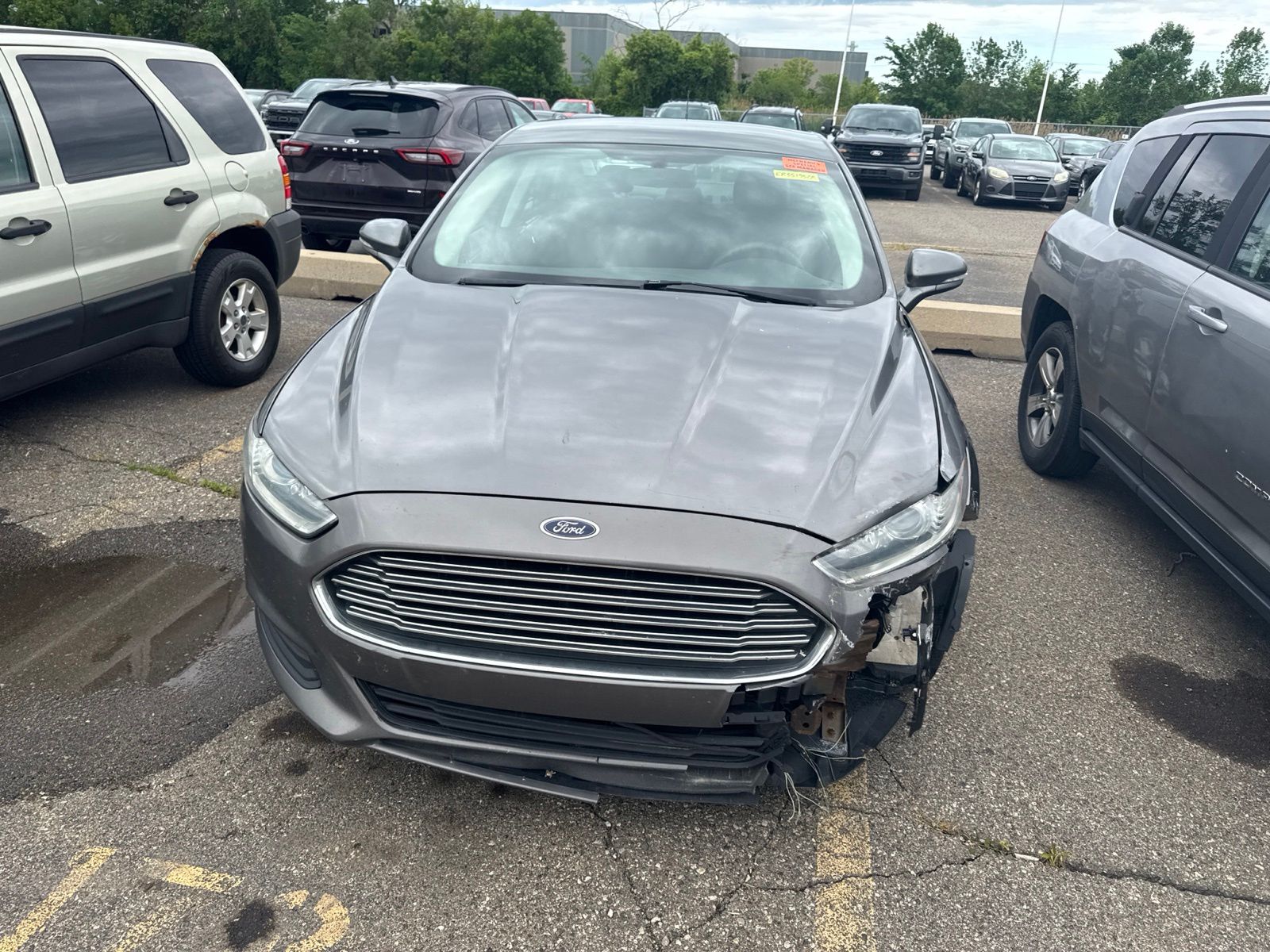 Thumbnail: 2014 Ford Fusion - 21