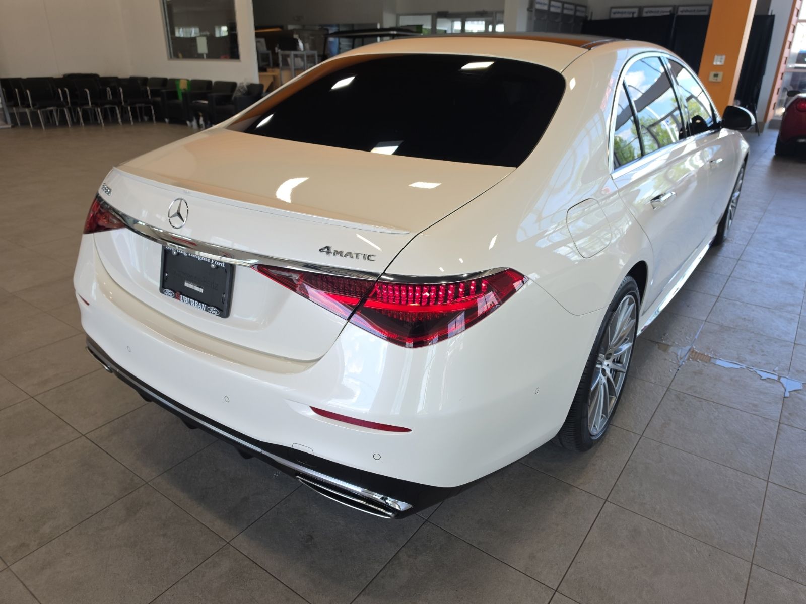Thumbnail: 2023 Mercedes-Benz S-Class - 8