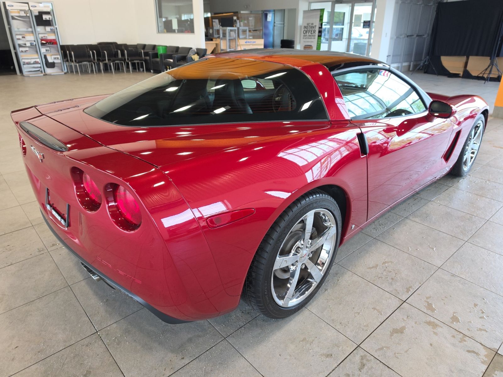 Thumbnail: 2010 Chevrolet Corvette - 6