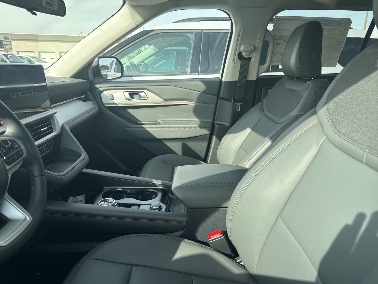 Thumbnail: 2026 Ford Explorer - 29