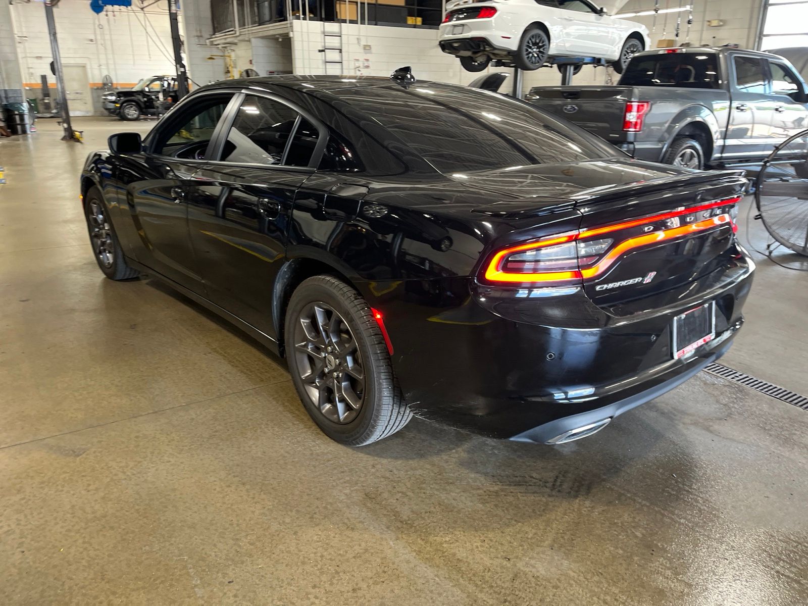 Thumbnail: 2018 Dodge Charger - 8