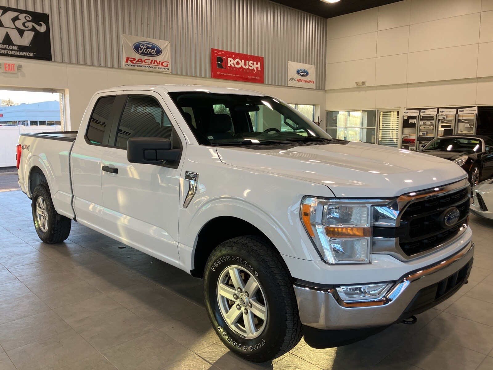 2021 Ford F-150 XLT photo 2