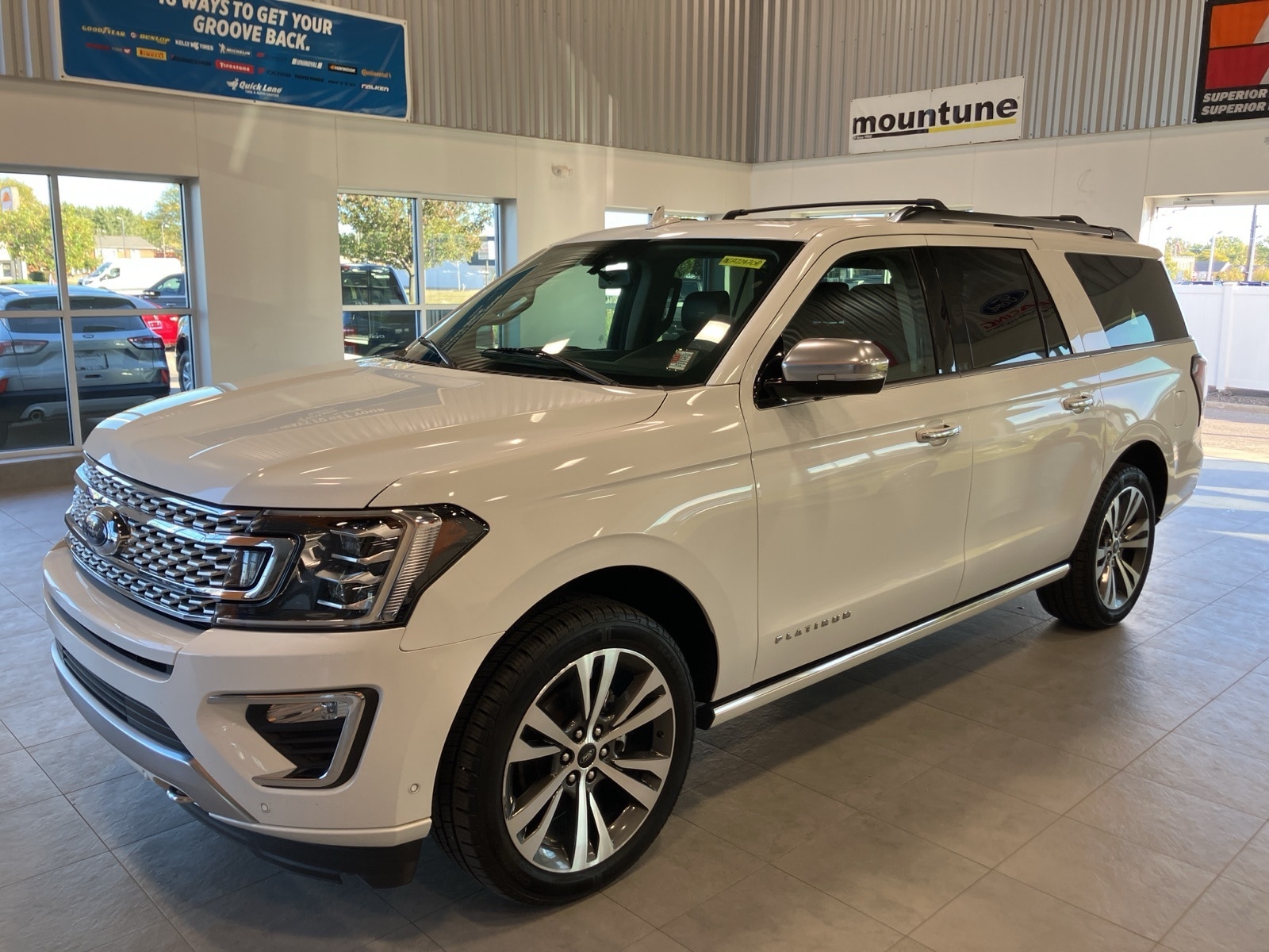 2021 Ford Expedition Max SUV  2021 Ford Expedition Max SUV