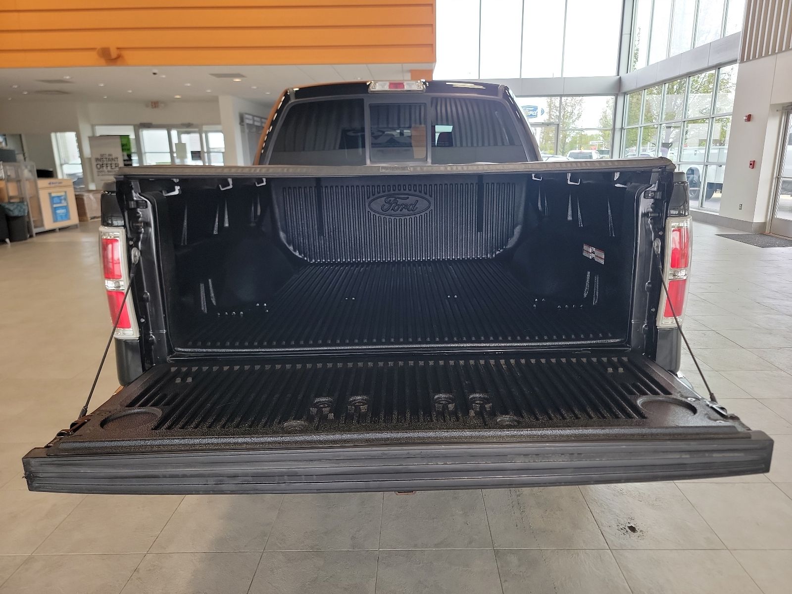 Thumbnail: 2014 Ford F-150 - 38