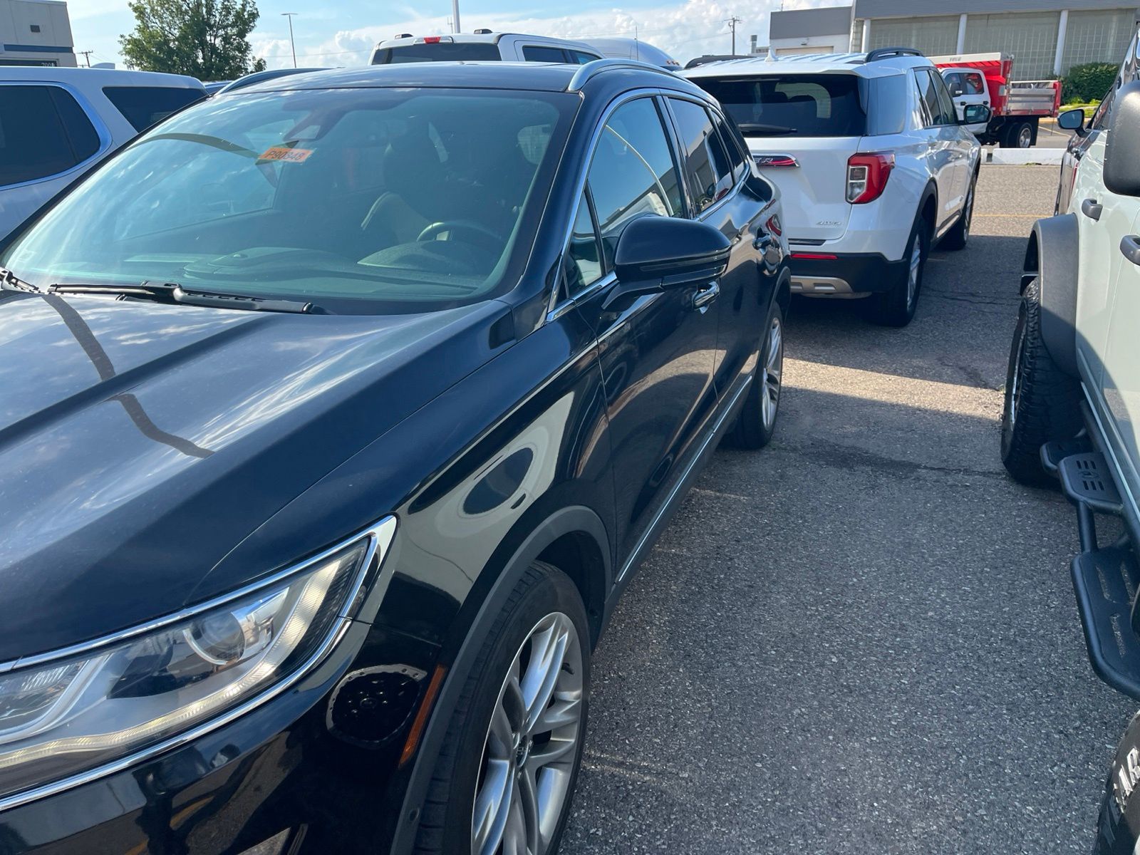 Thumbnail: 2017 Lincoln MKC - 5