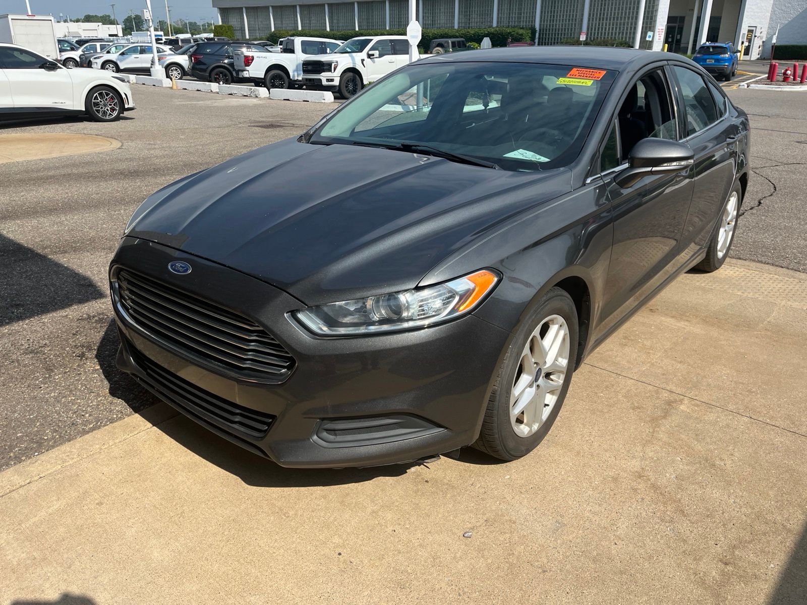 Thumbnail: 2016 Ford Fusion - 3